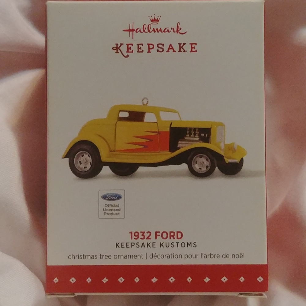 **5 for 20 Hallmark Keepsake Ornament 1932 Ford